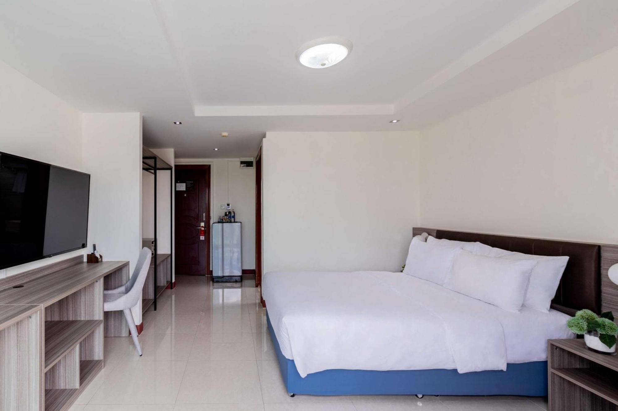 Surestay By Best Western Iconic Suvarnabhumi Bang Bo Bagian luar foto