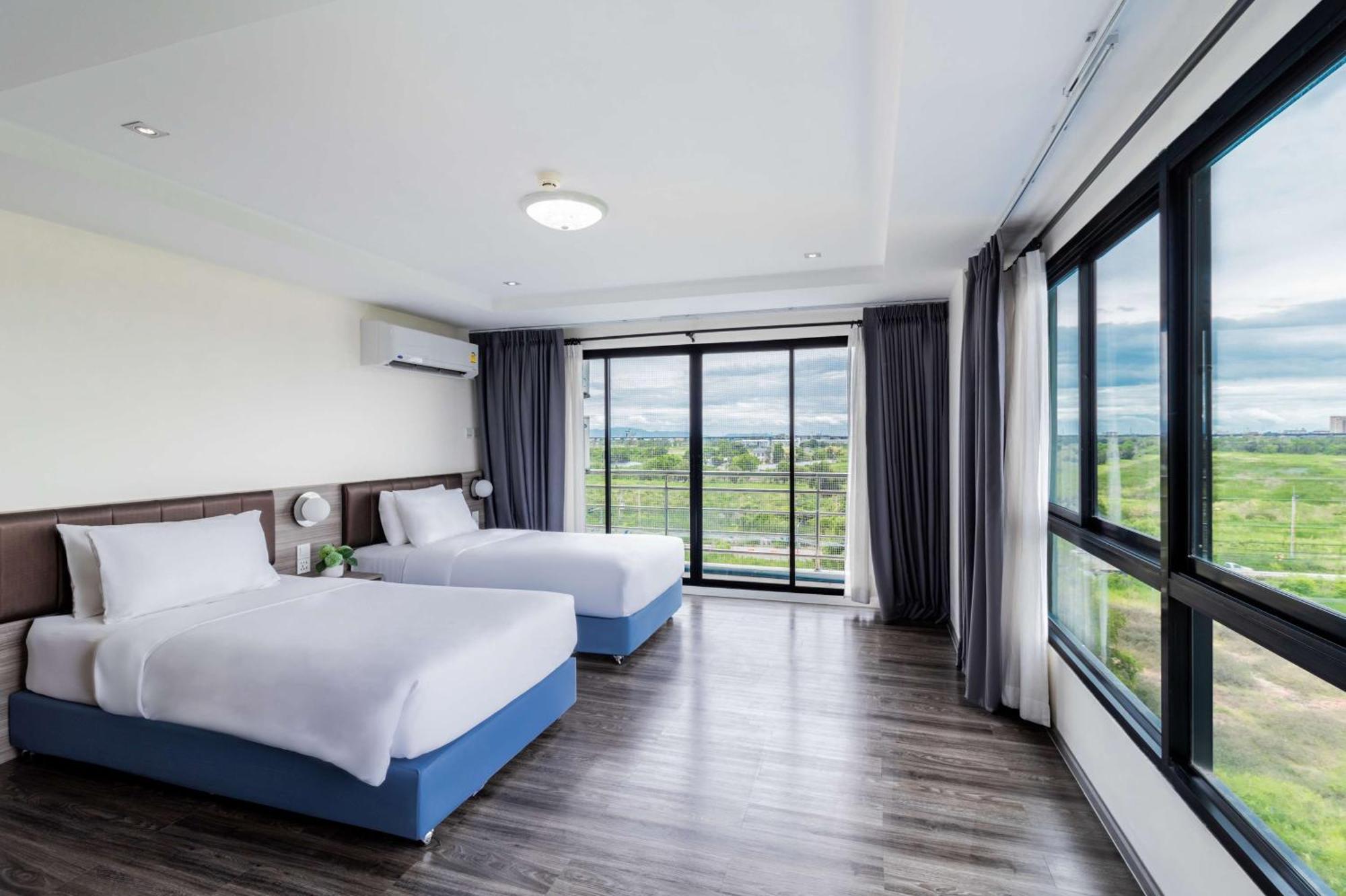 Surestay By Best Western Iconic Suvarnabhumi Bang Bo Bagian luar foto